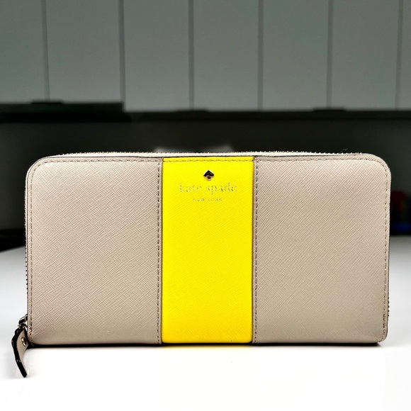 Kate Spade Long Zip Around Wallet - Picture 1 of 8